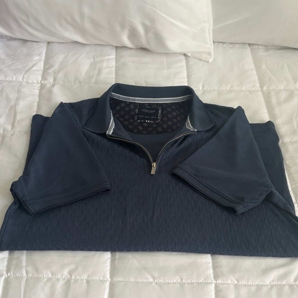 Cactus Man Dark Blue Polo Shirt size medium zippered - Picture 4 of 5